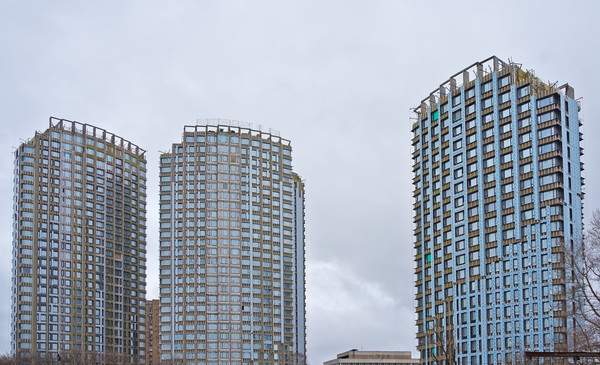 Продам трехкомнатную (3-комн.) квартиру, Варшавское ш, 37к2, Москва г