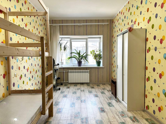 Продам многокомнатную квартиру, Стачек пр-кт, 92к1, Санкт-Петербург г
