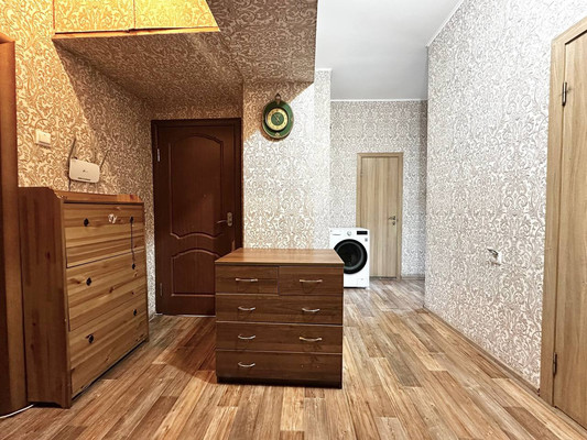 Продам многокомнатную квартиру, Стачек пр-кт, 92к1, Санкт-Петербург г