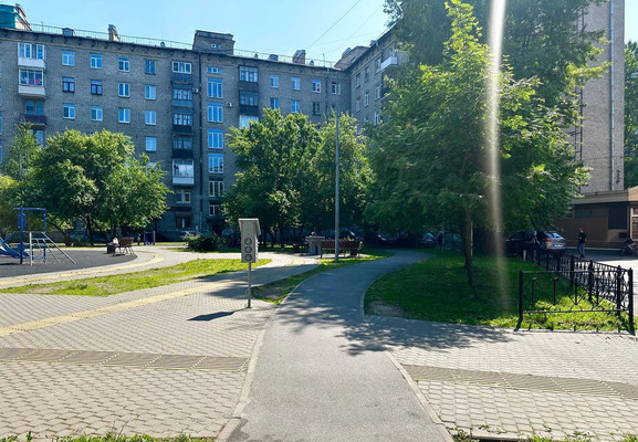 Продам многокомнатную квартиру, Стачек пр-кт, 92к1, Санкт-Петербург г