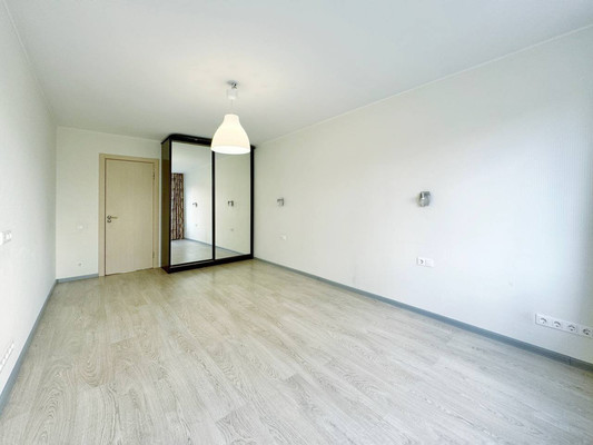 Продам трехкомнатную (3-комн.) квартиру, Долгоозёрная ул, 11а, Санкт-Петербург г