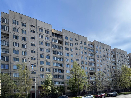 Продам трехкомнатную (3-комн.) квартиру, Долгоозёрная ул, 11а, Санкт-Петербург г