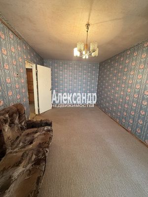 Продам однокомнатную (1-комн.) квартиру, Новостроек ул, 4, Кузнечное гп