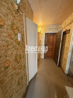 Продам однокомнатную (1-комн.) квартиру, Новостроек ул, 4, Кузнечное гп