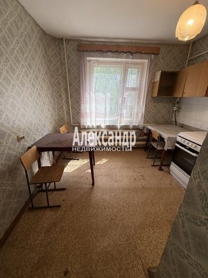Продам однокомнатную (1-комн.) квартиру, Новостроек ул, 4, Кузнечное гп