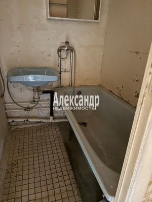 Продам однокомнатную (1-комн.) квартиру, Новостроек ул, 4, Кузнечное гп