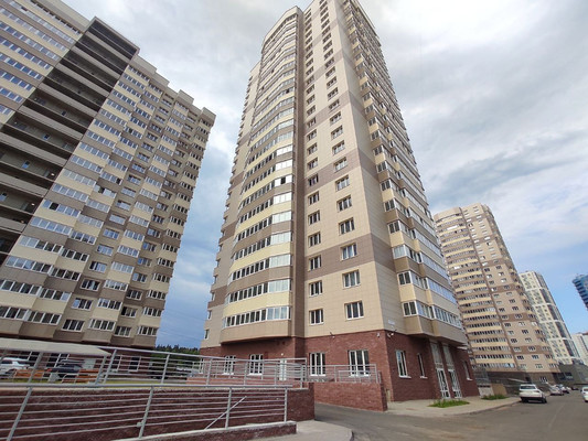 Продам однокомнатную (1-комн.) квартиру, Заречная ул, 13к1, Парголово п
