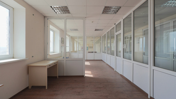 Продам офисное помещение 407 м2, Старомарьевское ш, 1кБ, Ставрополь г