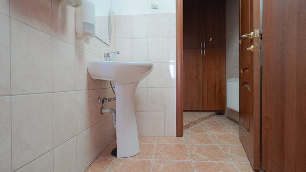 Продам офисное помещение 407 м2, Старомарьевское ш, 1кБ, Ставрополь г