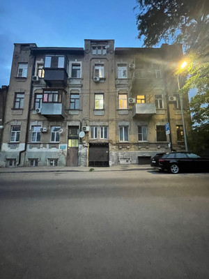 Продам комнату в 6-комн. квартире, Тургеневская ул, 5, Ростов-на-Дону г