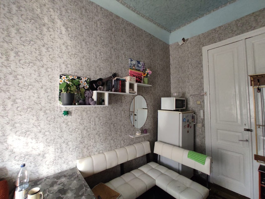 Продам комнату в 6-комн. квартире, Тургеневская ул, 5, Ростов-на-Дону г