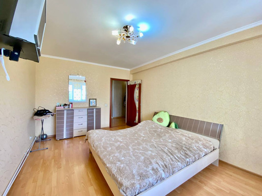 Продам трехкомнатную (3-комн.) квартиру, ГСК-2 Юбилейный тер, 23а, Подольской машинно-испытательной станции п