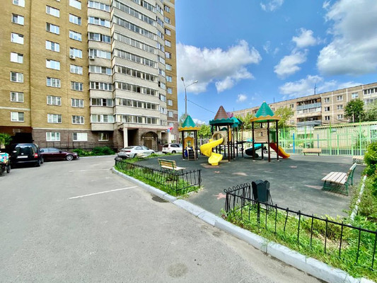 Продам трехкомнатную (3-комн.) квартиру, ГСК-2 Юбилейный тер, 23а, Подольской машинно-испытательной станции п