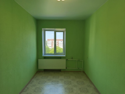 Продам 2-комн. в 5-комн. квартире, Ленинградская ул, 5, Волосово г