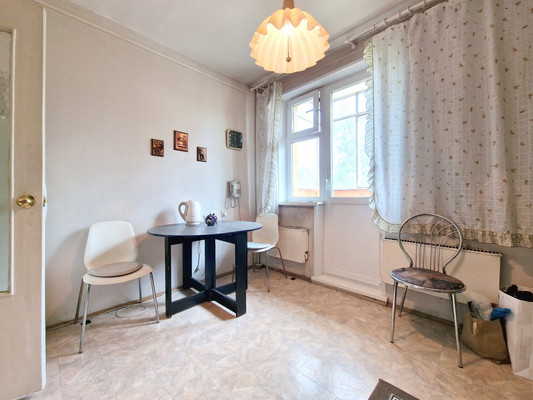 Продам двухкомнатную (2-комн.) квартиру, Академика Королева ул, 4к1, Москва г