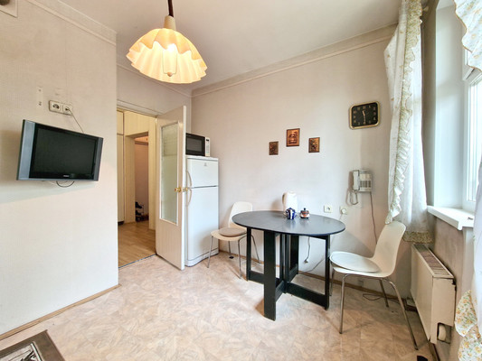 Продам двухкомнатную (2-комн.) квартиру, Академика Королева ул, 4к1, Москва г