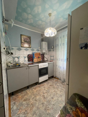 Продам двухкомнатную (2-комн.) квартиру, Таганрогская ул, 145к2, Ростов-на-Дону г