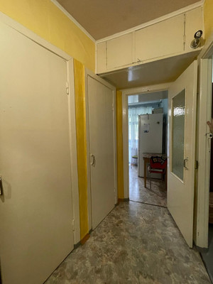 Продам двухкомнатную (2-комн.) квартиру, Таганрогская ул, 145к2, Ростов-на-Дону г