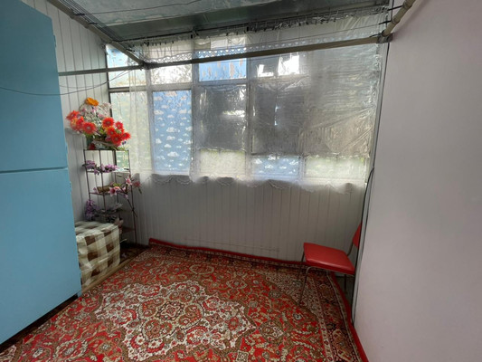 Продам двухкомнатную (2-комн.) квартиру, Таганрогская ул, 145к2, Ростов-на-Дону г
