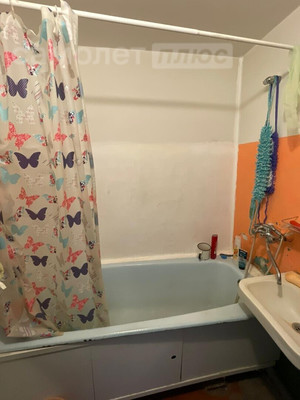 Продам двухкомнатную (2-комн.) квартиру, Чавайна б-р, 20, Йошкар-Ола г