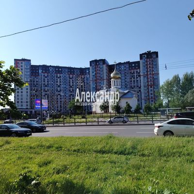 Продам трехкомнатную (3-комн.) квартиру, Кушелевская дор, 3к2, Санкт-Петербург г