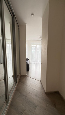 Продам однокомнатную (1-комн.) квартиру, Жасминовая ул, 4, Апрелевка г