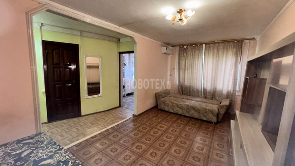 Сдам двухкомнатную (2-комн.) квартиру, Полковая ул, 62, Крымск г