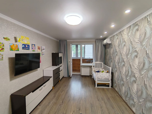 Продам двухкомнатную (2-комн.) квартиру, Верещагина ул, 6, Ростов-на-Дону г