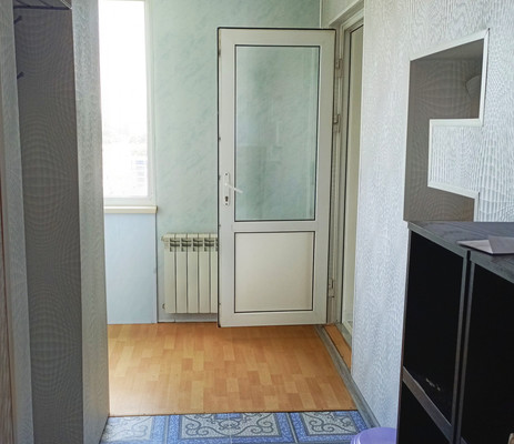 Продам двухкомнатную (2-комн.) квартиру, имени газеты Крымская правда ул, 61а, Симферополь г