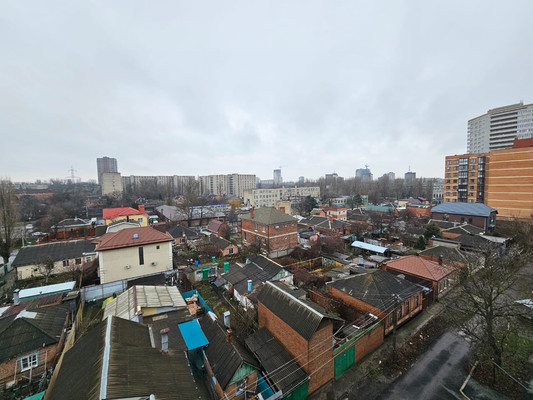 Продам двухкомнатную (2-комн.) квартиру, Содружества ул, 21/100, Ростов-на-Дону г