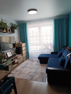 Продам однокомнатную (1-комн.) квартиру, лётчика Ларюшина ул, 6к1, Люберцы г