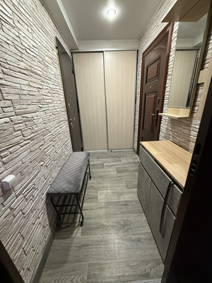 Продам комнату в 5-комн. квартире, Академика Кирпичникова ул, 27, Казань г