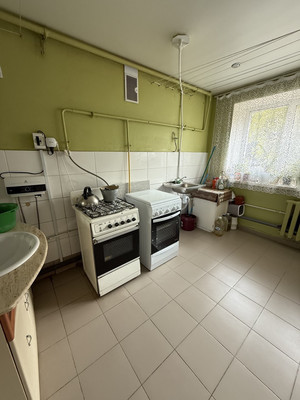 Продам комнату в 5-комн. квартире, Академика Кирпичникова ул, 27, Казань г