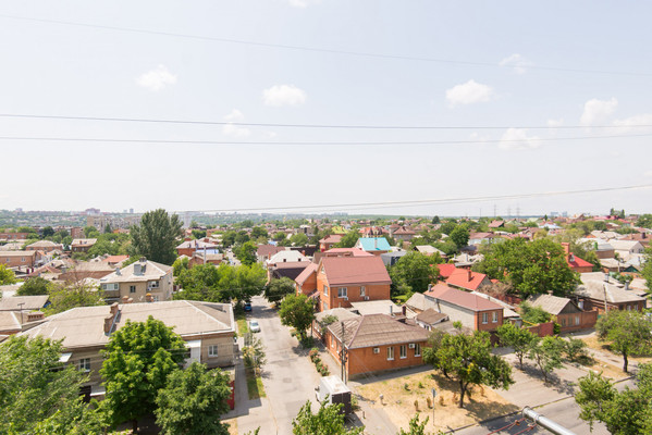 Продам двухкомнатную (2-комн.) квартиру, Гвардейский пер, 72а, Ростов-на-Дону г
