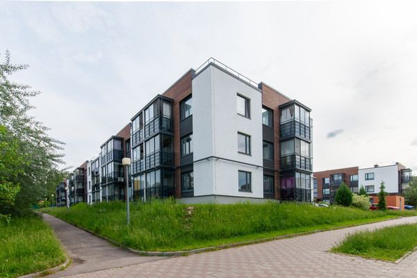Продам трехкомнатную (3-комн.) квартиру, Героя Советского Союза Фадеева А.И. (ЖК ул, 4, Красный Посёлок д