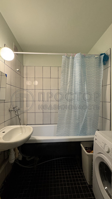 Продам двухкомнатную (2-комн.) квартиру, Чистова ул, 15/15, Москва г