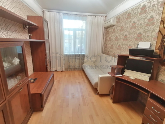 Продам трехкомнатную (3-комн.) квартиру, ВУГИ п, 7, Люберцы г