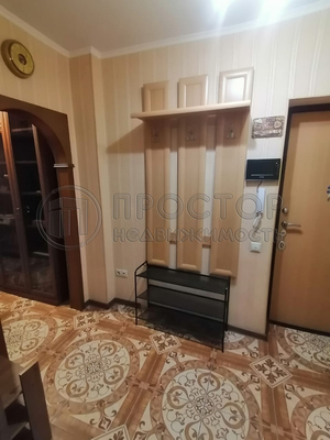 Продам трехкомнатную (3-комн.) квартиру, ВУГИ п, 7, Люберцы г
