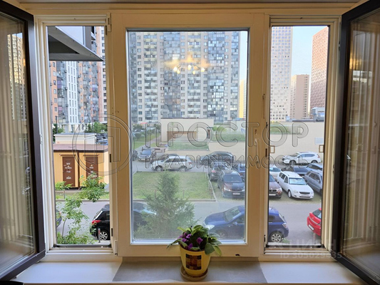 Продам двухкомнатную (2-комн.) квартиру, Муравская ул, 42к2, Москва г