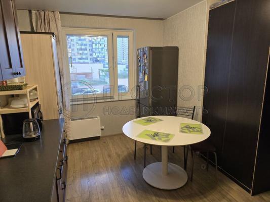 Продам двухкомнатную (2-комн.) квартиру, Муравская ул, 42к2, Москва г