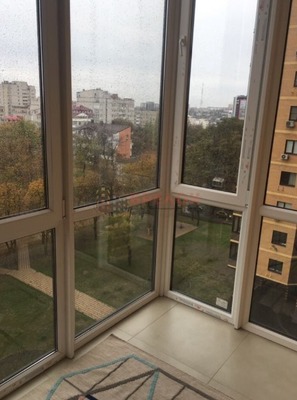 Продам двухкомнатную (2-комн.) квартиру, Варфоломеева ул, 222А/108А, Ростов-на-Дону г