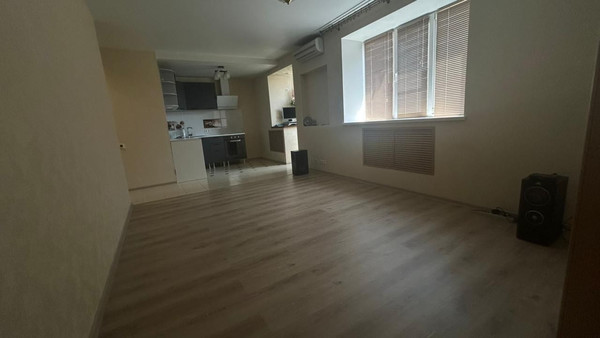 Продам двухкомнатную (2-комн.) квартиру, Заводская ул, 1/38, Ростов-на-Дону г