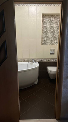 Продам двухкомнатную (2-комн.) квартиру, Заводская ул, 1/38, Ростов-на-Дону г