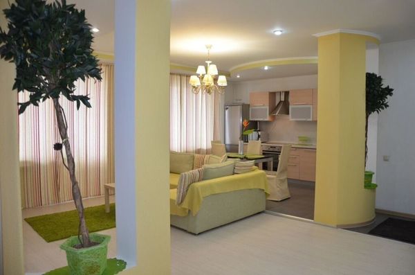 Продам трехкомнатную (3-комн.) квартиру, Байкальская ул, 202/13, Иркутск г