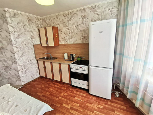 Продам двухкомнатную (2-комн.) квартиру, Подольская ул, 4, Северово д