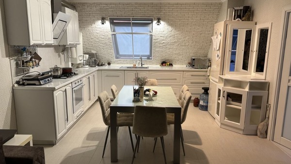 Продам трехкомнатную (3-комн.) квартиру, Каракумская ул, 31, Ростов-на-Дону г