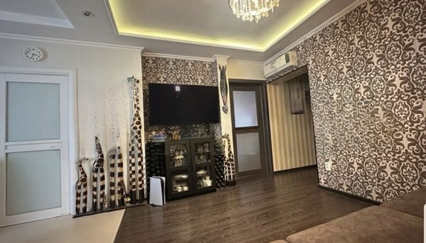 Продам трехкомнатную (3-комн.) квартиру, Каракумская ул, 31, Ростов-на-Дону г