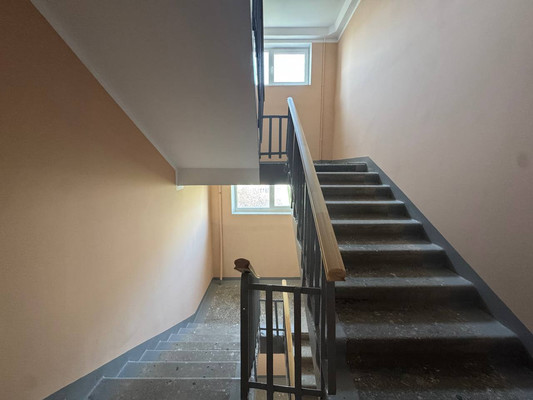 Продам трехкомнатную (3-комн.) квартиру, Зорге ул, 35, Ростов-на-Дону г