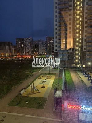 Продам однокомнатную (1-комн.) квартиру, Графская ул, 6к4, Мурино п
