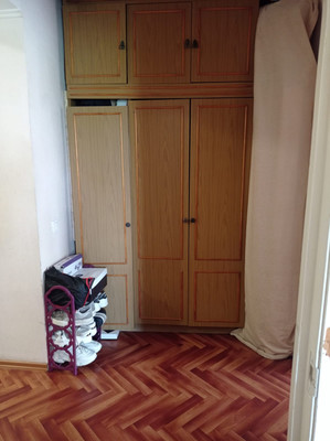 Продам однокомнатную (1-комн.) квартиру, Хрустальная ул, 1/2, Краснодар г